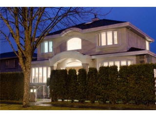 Main Photo: 2713 W 18 Avenue in Vancouver: Arbutus House for sale (Vancouver West)  : MLS(r) # V920455