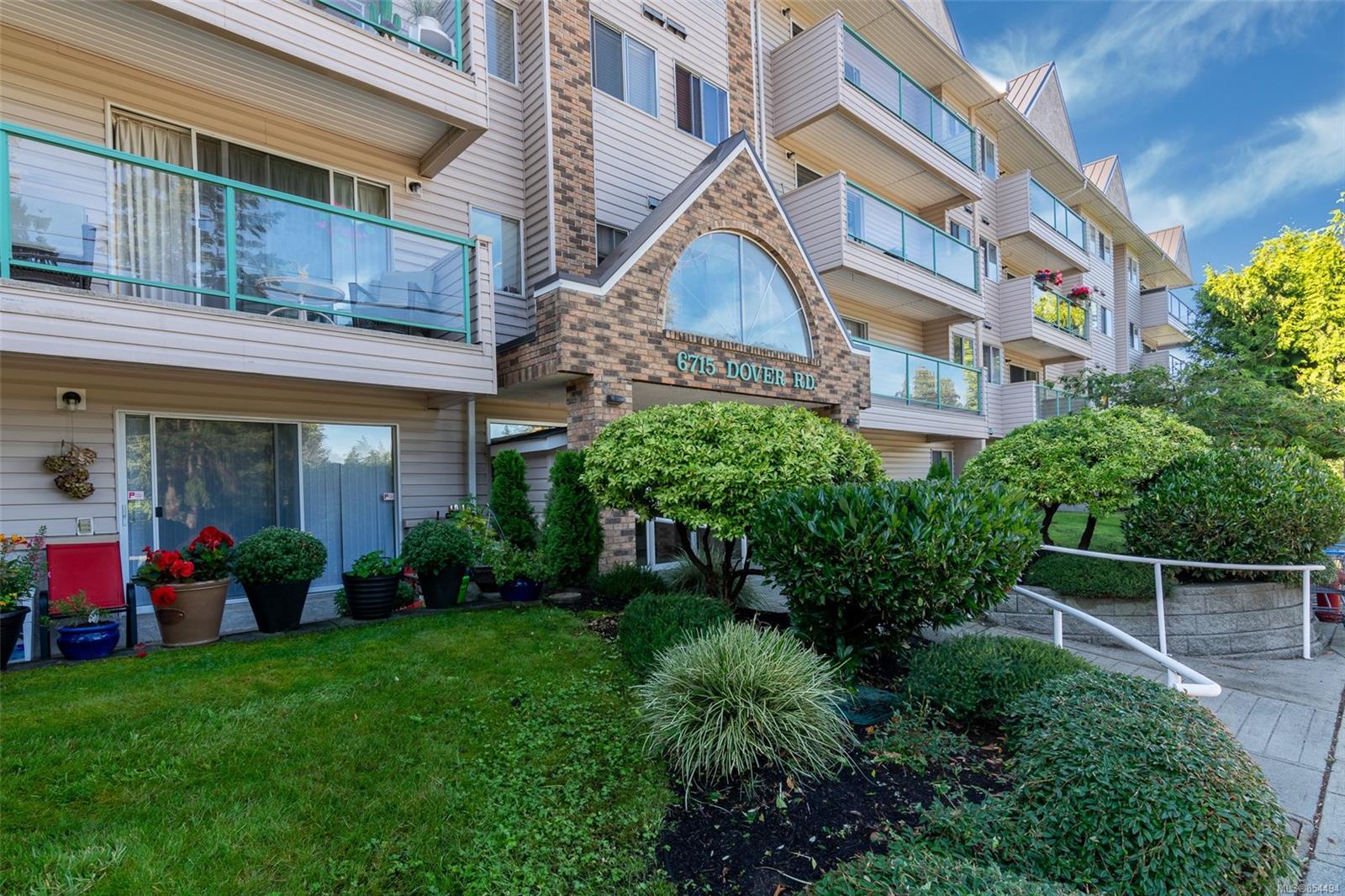 FEATURED LISTING: 102 - 6715 Dover Rd