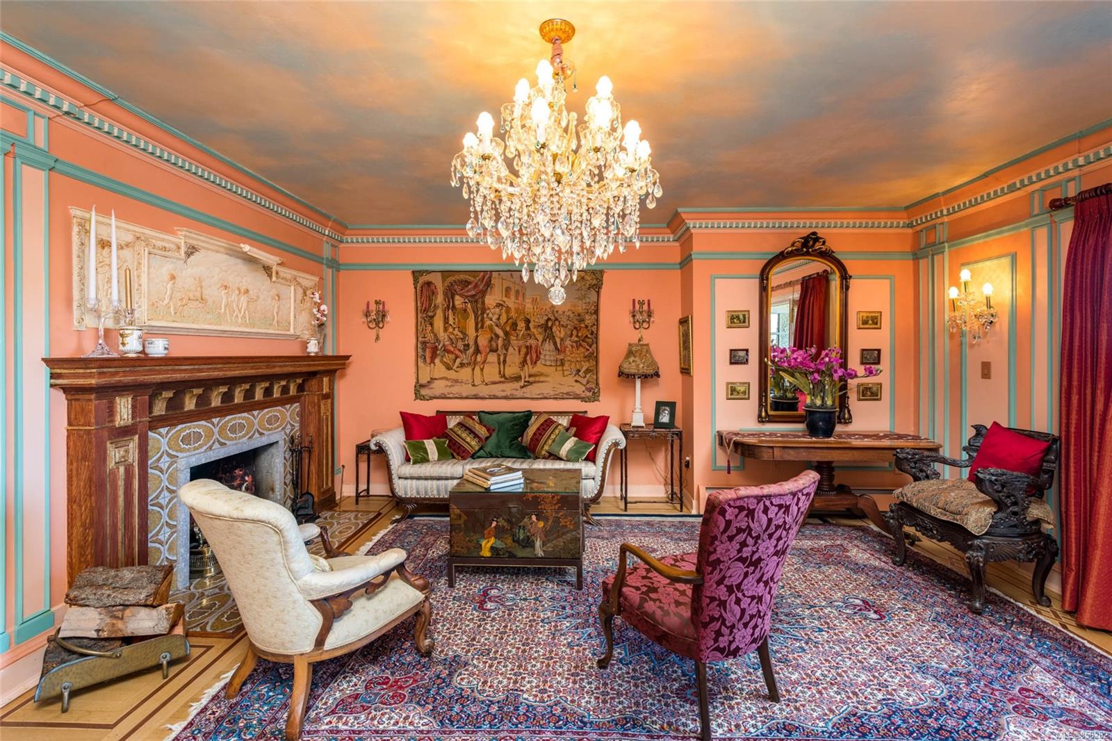 FEATURED LISTING: 2 - 1001 Terrace Ave