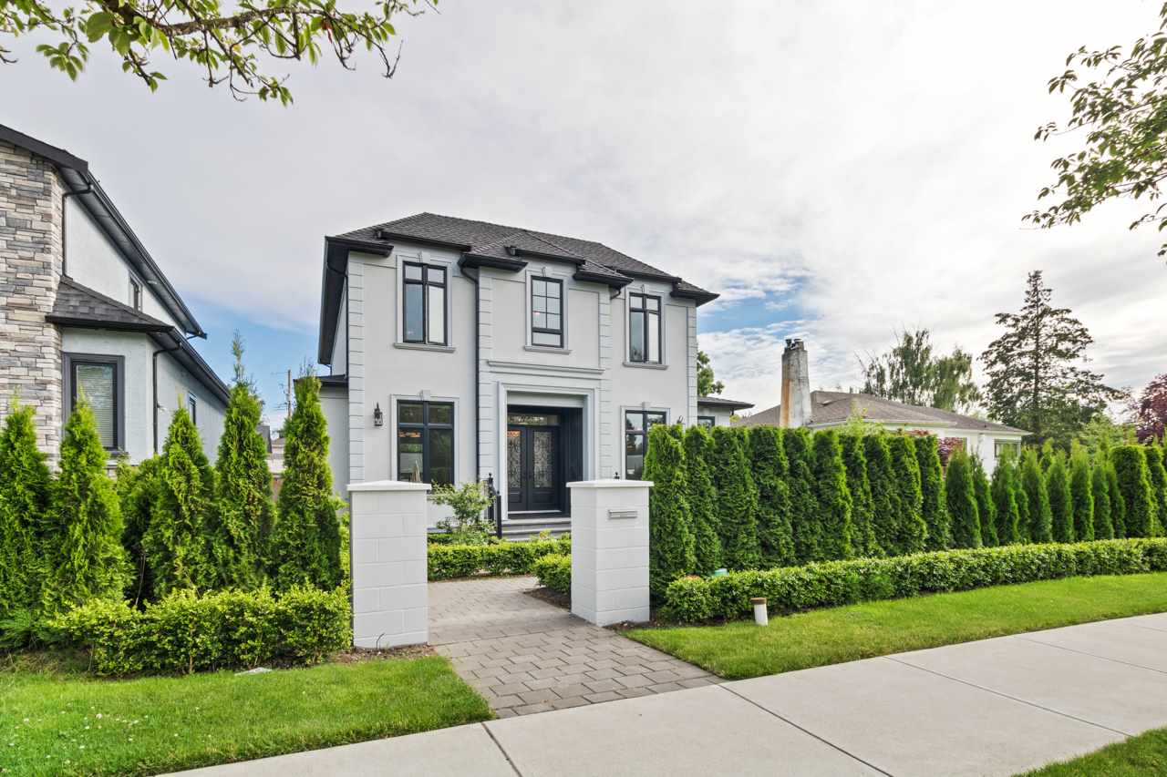 FEATURED LISTING: 2580 16TH Avenue West Vancouver