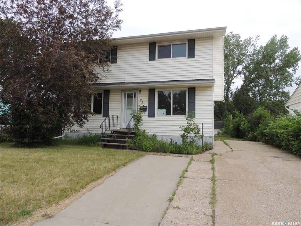 FEATURED LISTING: 717 George Street Estevan