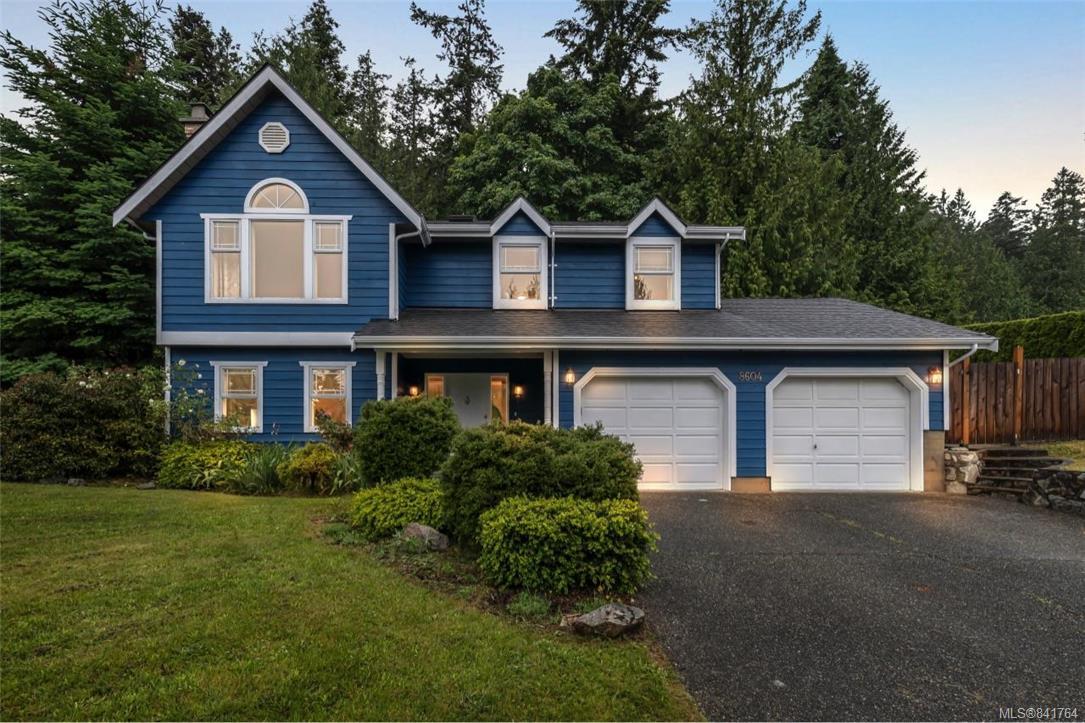 FEATURED LISTING: 8604 Kingcome Cres North Saanich
