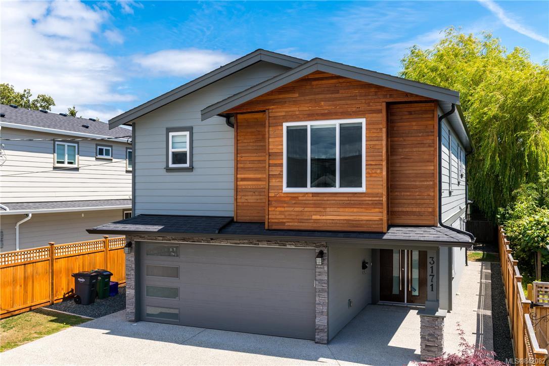 FEATURED LISTING: 3171 Kingsley St Saanich