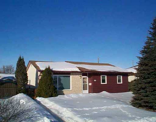Main Photo: 148 GRASSIE Boulevard in Winnipeg: North Kildonan Single Family Detached for sale (North East Winnipeg) : MLS®# 2603553