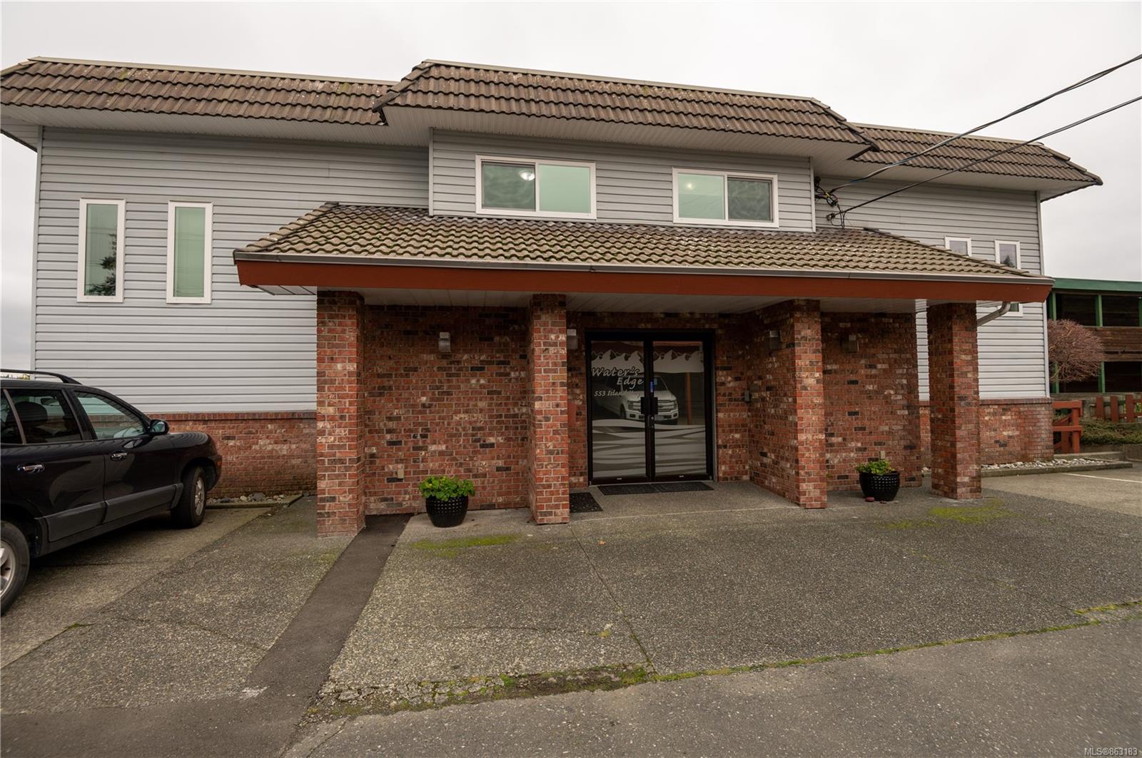 FEATURED LISTING: 6 - 553 Island Hwy North