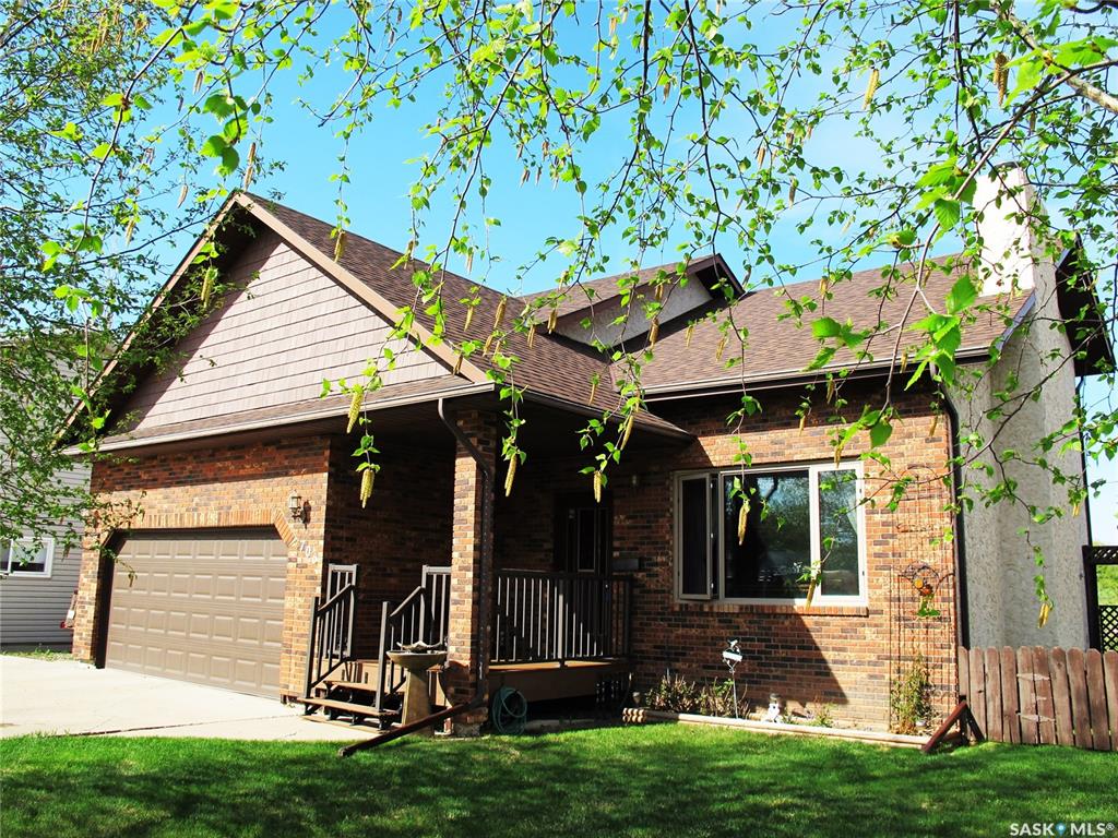 FEATURED LISTING: 706 Jubilee Place Estevan