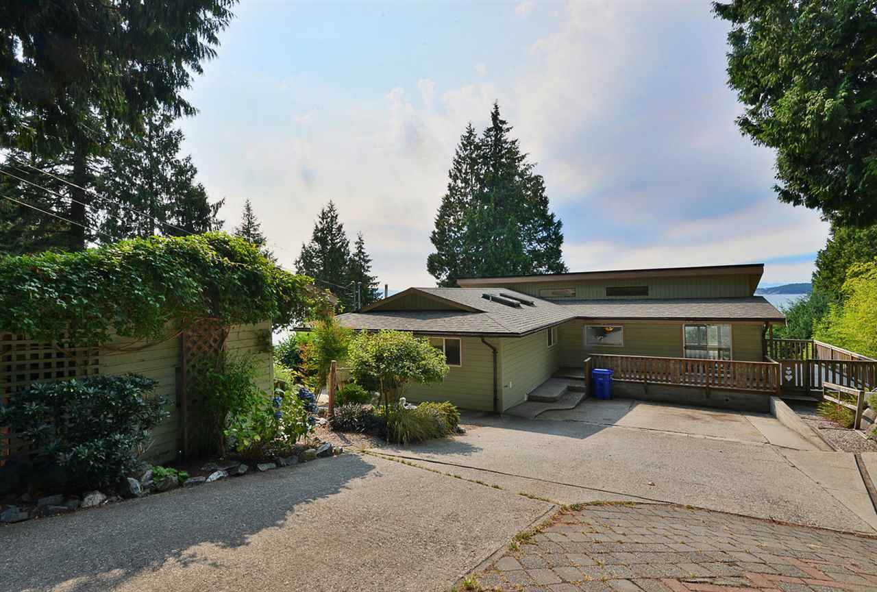 FEATURED LISTING: 4957 SUNSHINE COAST Highway Sechelt