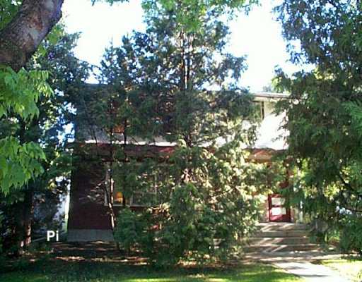 FEATURED LISTING: 416 REGENT Avenue East Winnipeg