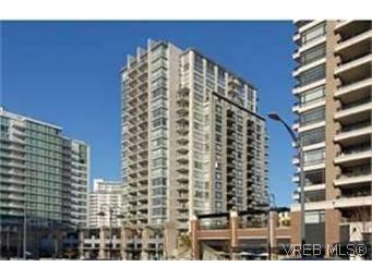 FEATURED LISTING: 1002 751 Fairfield Road VICTORIA