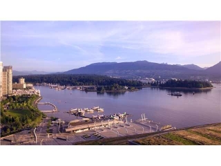 Main Photo: 2407 1011 Cordova Street in Vancouver: Coal Harbour Condo for sale in "Fairmont" (Vancouver West)  : MLS(r) # V898688
