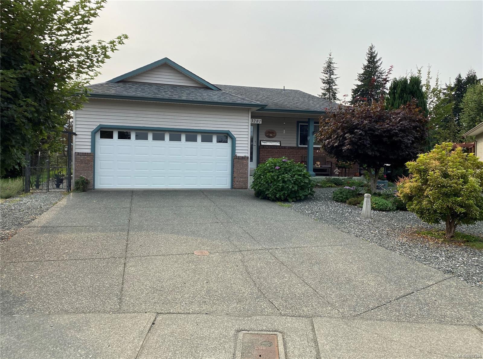 FEATURED LISTING: 3281 Eighth St