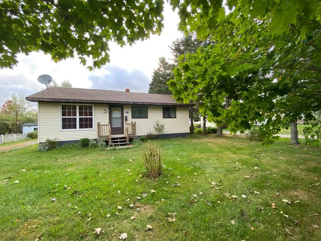 FEATURED LISTING: 41 Bishop Avenue New Minas