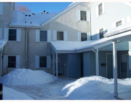 Main Photo: 111 638 kenaston Boulevard in WINNIPEG: River Heights / Tuxedo / Linden Woods Condominium for sale (South Winnipeg) : MLS®# 2800444