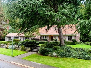 Main Photo: 4619 Caulfeild in West Vancouver: House for sale : MLS(r) # V913704