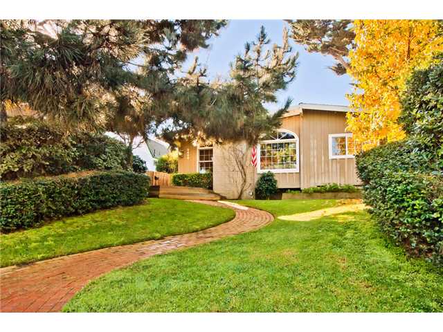 Main Photo: POINT LOMA House for sale : 3 bedrooms : 3635 Jennings in San Diego