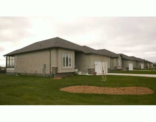 Main Photo: 56 britton Bay in HEADINGLEY: Headingley North Condominium for sale (West Winnipeg) : MLS®# 2901464