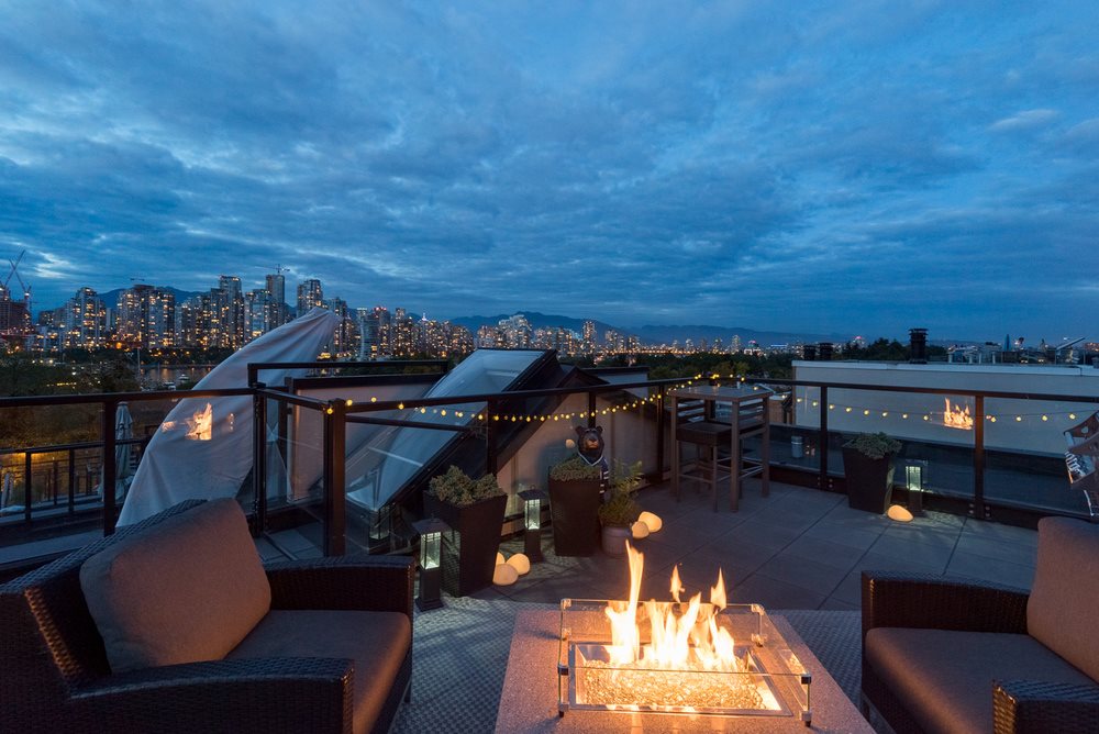 FEATURED LISTING: 205 - 1190 6TH Avenue West Vancouver