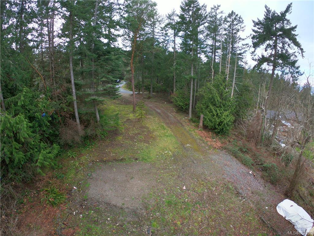 FEATURED LISTING: 630 Woodcreek Dr