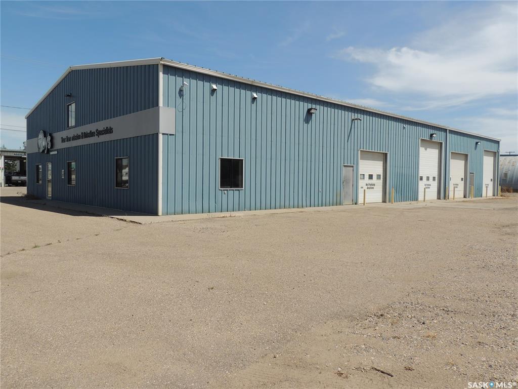 FEATURED LISTING: 233 3rd Street Estevan