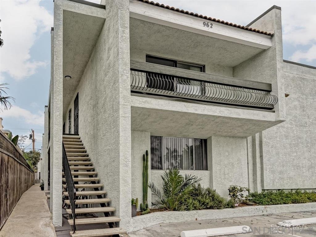 FEATURED LISTING: 1A - 962 LORING STREET PACIFIC BEACH