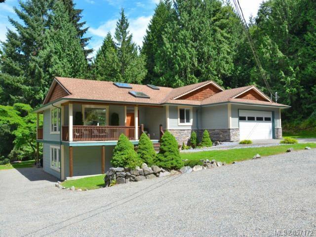 FEATURED LISTING: 5681 Hammond Bay Rd