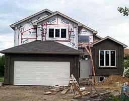 Main Photo: 323 HANEY Street in WINNIPEG: Charleswood Single Family Detached for sale (South Winnipeg) : MLS®# 2210913
