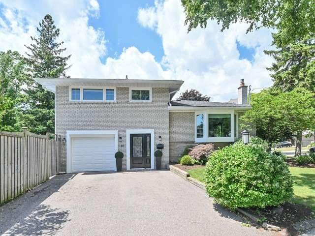 FEATURED LISTING: 40 Fareham Crescent Toronto