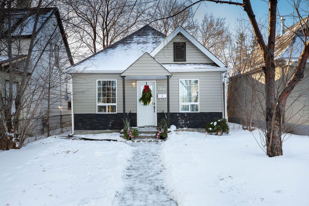 FEATURED LISTING: 180 Chalmers Avenue Winnipeg