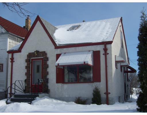 Main Photo: 469 PARR Street in WINNIPEG: North End Residential for sale (North West Winnipeg) : MLS®# 2903324