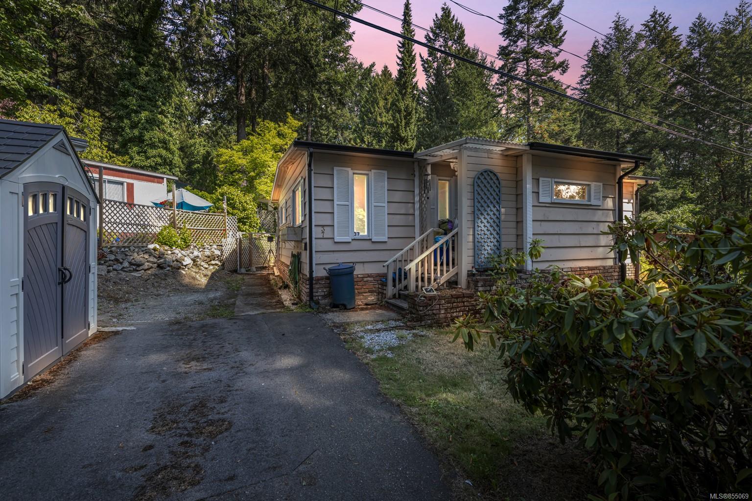 FEATURED LISTING: 37 - 2500 Florence Lake Rd