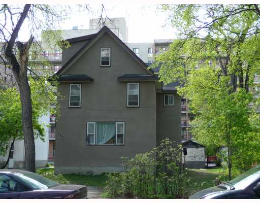 Main Photo: 532 DOMINION Street in WINNIPEG: West End / Wolseley MULTI for sale (West Winnipeg) : MLS®# 2909629