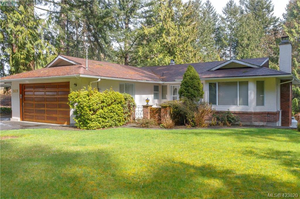 FEATURED LISTING: 2675 Cameron-Taggart Road MILL BAY