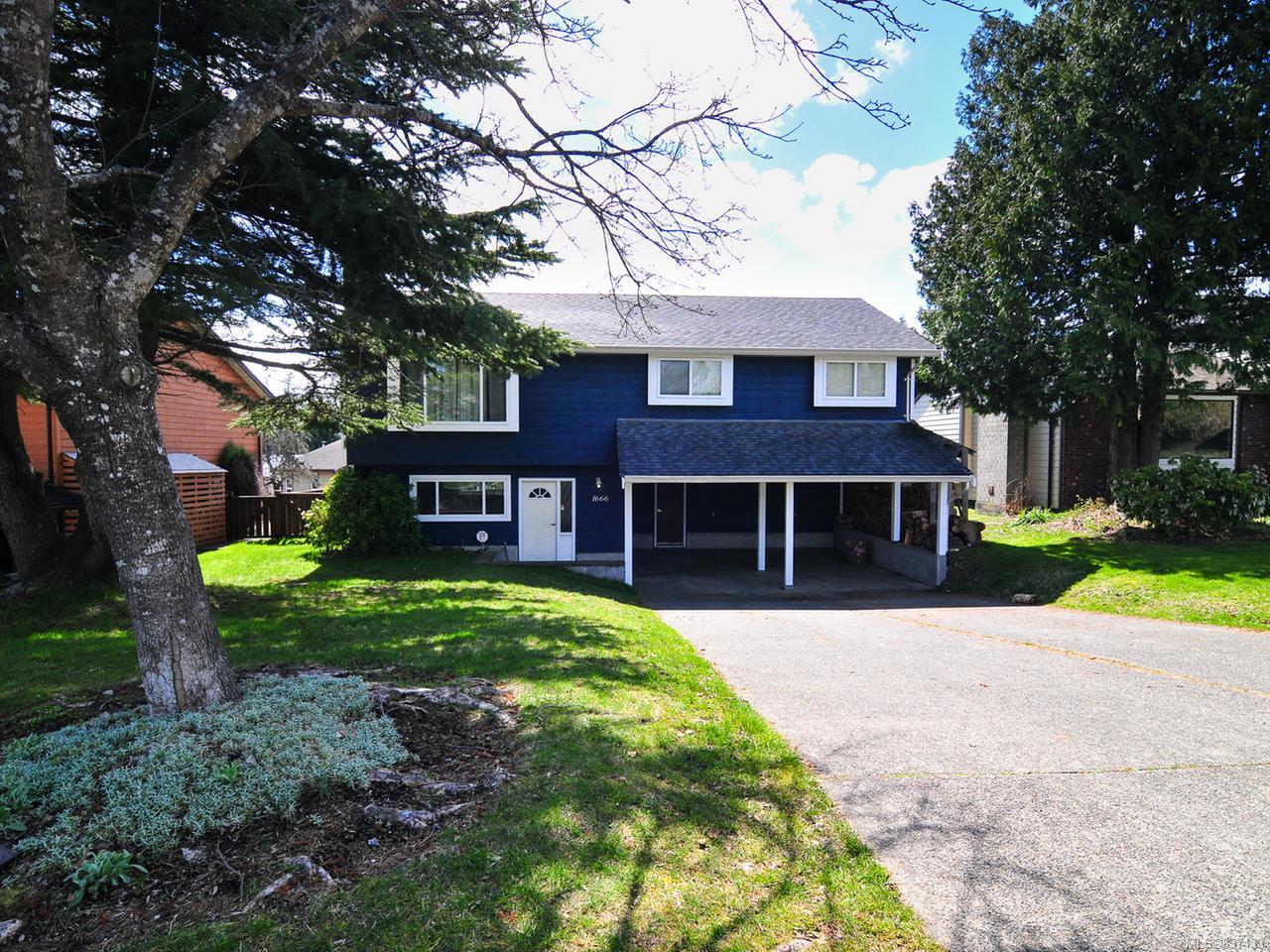 FEATURED LISTING: 1666 Brook Cres CAMPBELL RIVER