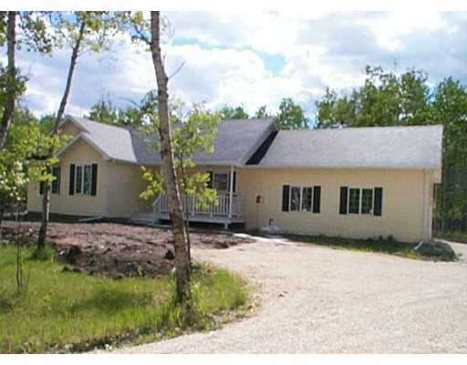 Main Photo: 1668 LOUDOUN Road in WINNIPEG: Charleswood Single Family Detached for sale (South Winnipeg) : MLS®# 2107252
