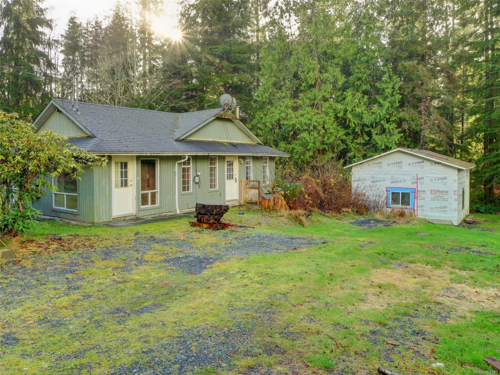 FEATURED LISTING: 2836 Woodhaven Rd