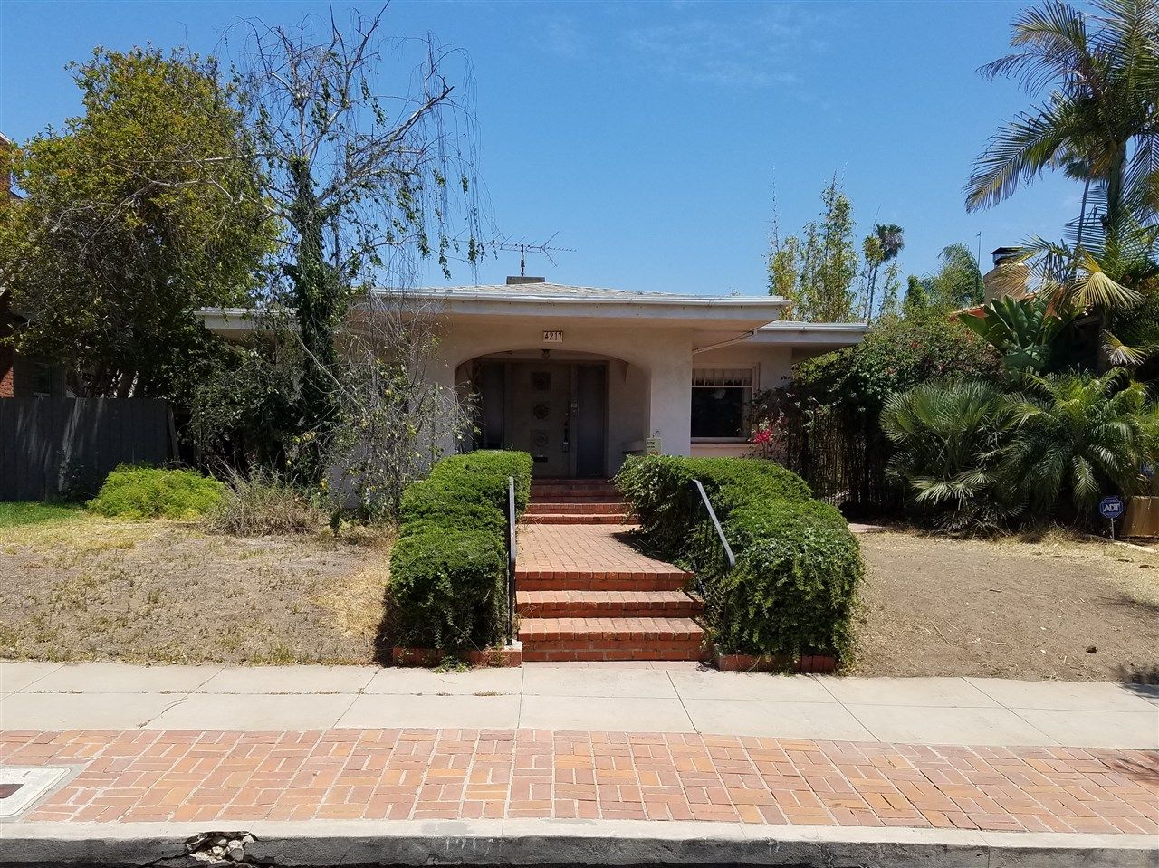Main Photo: MISSION HILLS House for sale : 3 bedrooms : 4217 ARDEN WAY in San Diego