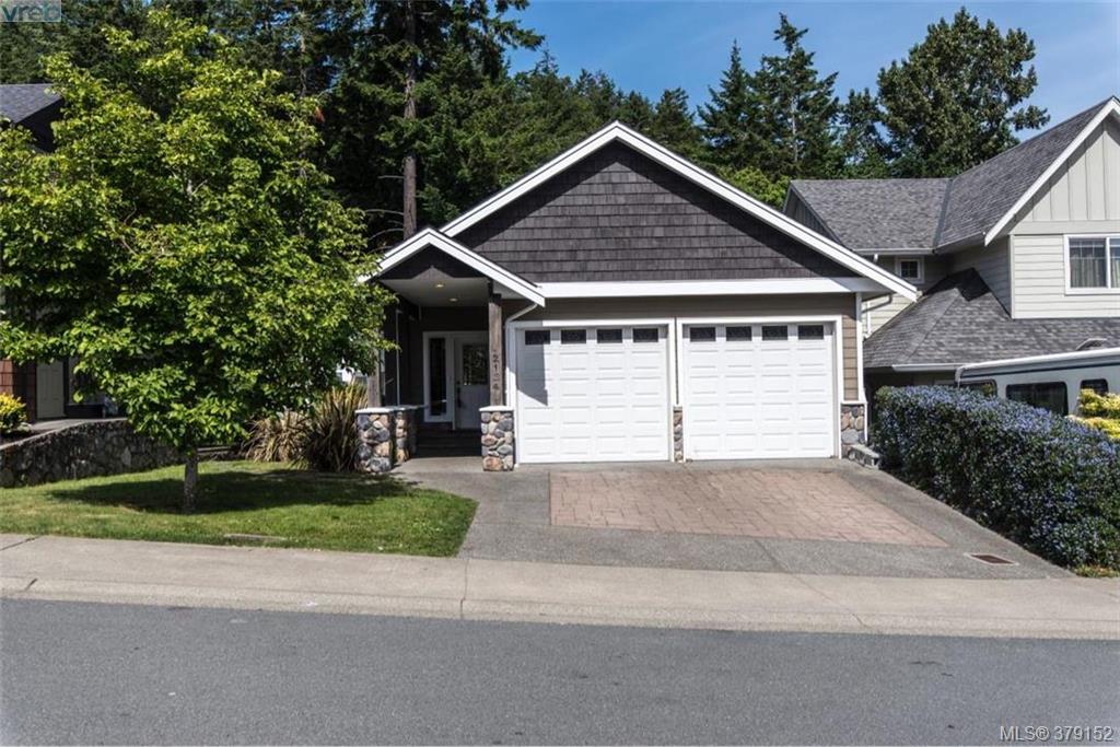 FEATURED LISTING: 2134 Harrow Gate VICTORIA