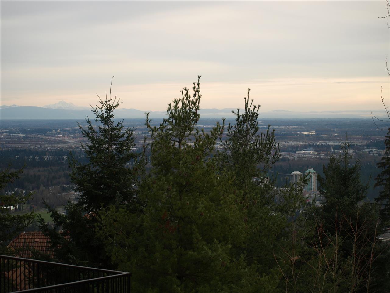 Main Photo: 2980 SUNRIDGE COURT in Coquitlam: Westwood Plateau House for sale : MLS(r) # R2185935