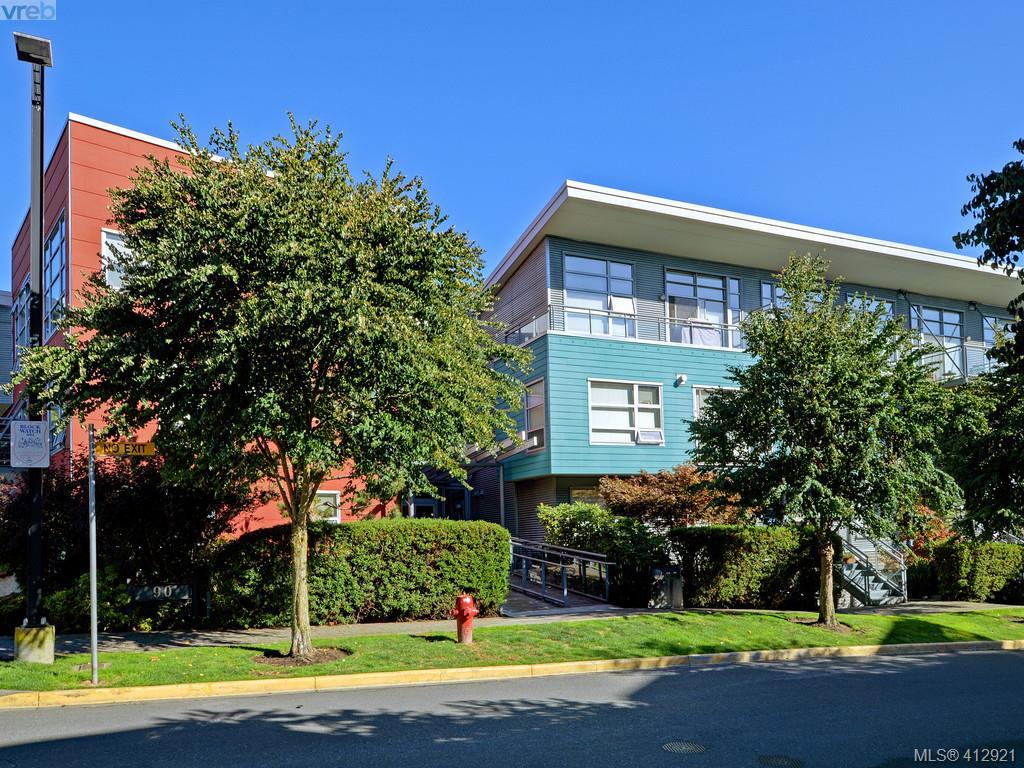 FEATURED LISTING: 101 90 Regatta Landing VICTORIA