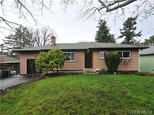Main Photo: 820 Elrick Place in VICTORIA: Es Rockheights Single Family Detached for sale (Esquimalt) : MLS®# 344942