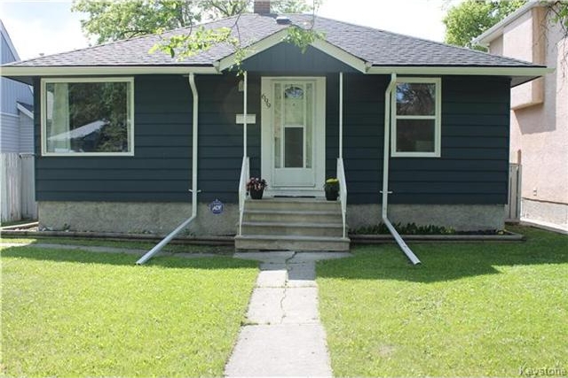 FEATURED LISTING: 699 Cambridge Street Winnipeg
