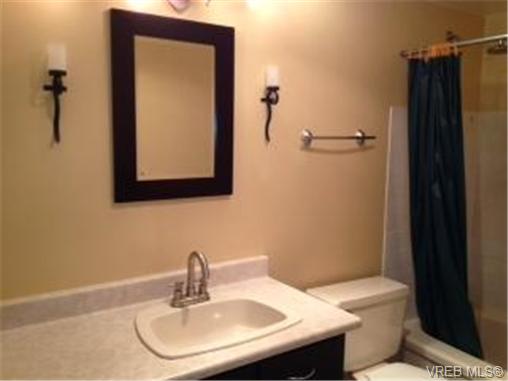 FEATURED LISTING: 211 1490 Garnet Road VICTORIA