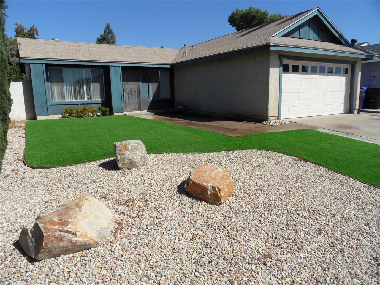 Main Photo: MIRA MESA House for sale : 3 bedrooms : 10931 Worthing Ave in San Diego
