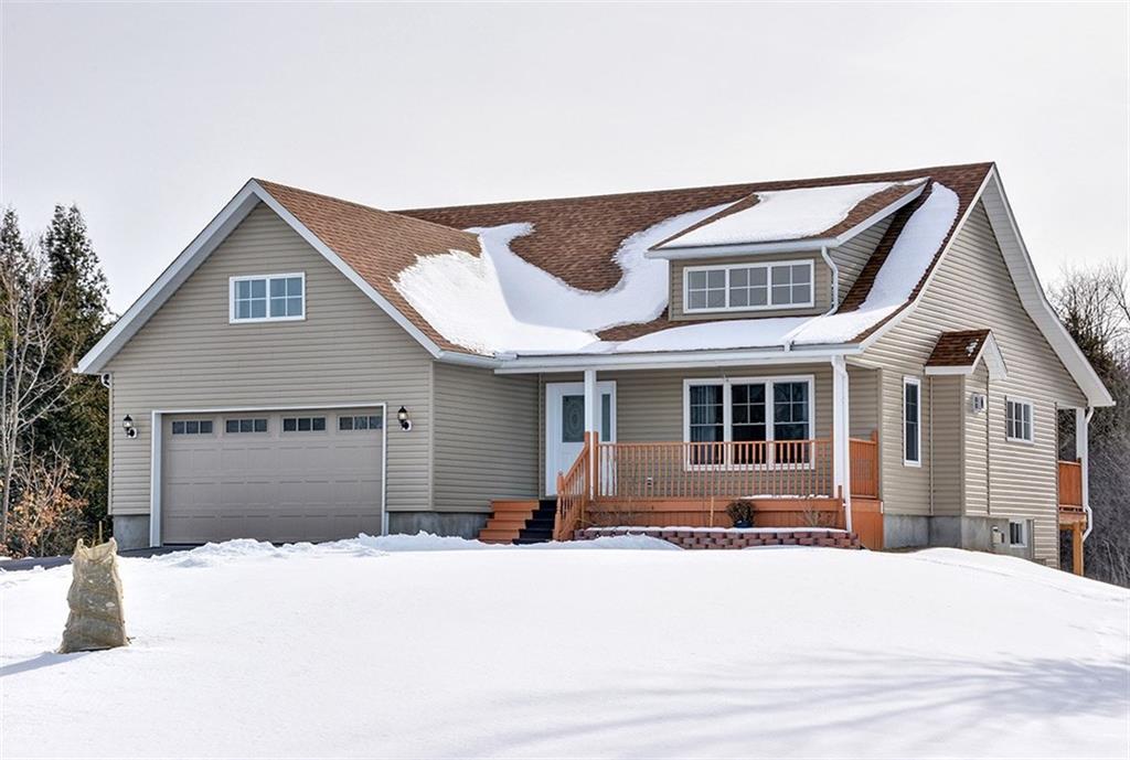Main Photo: 923 Leslie Crain Drive in Perth: Fellinger's Mill House for sale : MLS®# 1098833