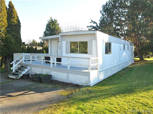FEATURED LISTING: 27 - 2206 Church Rd SOOKE