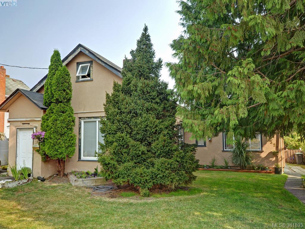 Main Photo: A & B 832 Old Esquimalt Road in VICTORIA: Es Old Esquimalt Revenue Duplex for sale (Esquimalt) : MLS® # 381893