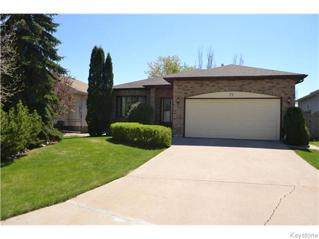 Main Photo: 71 Huntingdale Road in Winnipeg: River Heights / Tuxedo / Linden Woods Residential for sale (South Winnipeg) : MLS®# 1613106