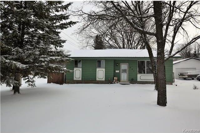 Main Photo: 681 Fairmont Road in Winnipeg: Charleswood Residential for sale (1G) : MLS®# 1800925