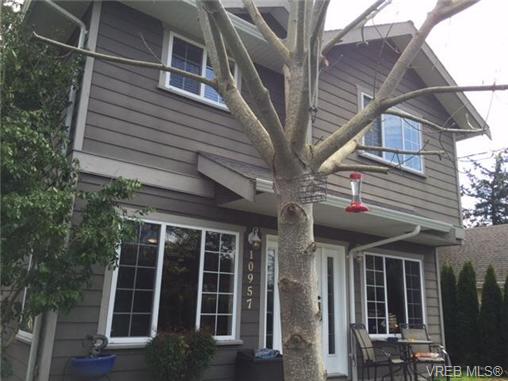 FEATURED LISTING: 10957 Chalet Rd NORTH SAANICH
