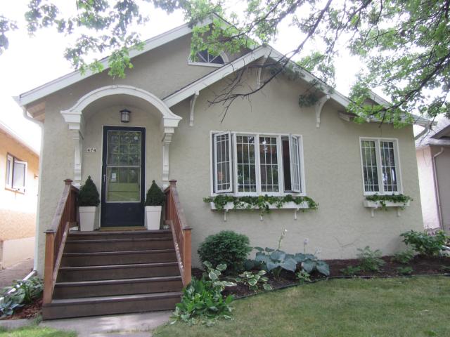 FEATURED LISTING: 474 Oxford Street WINNIPEG